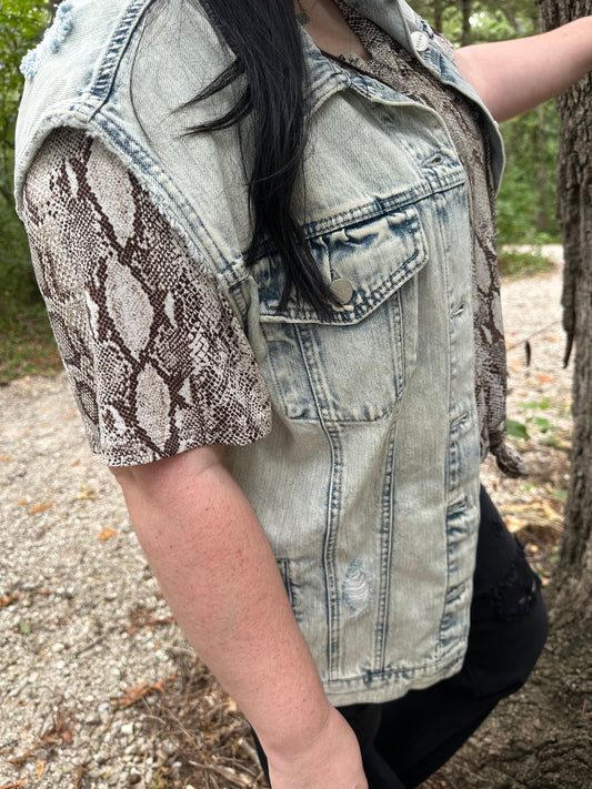 Risen Distressed Vest